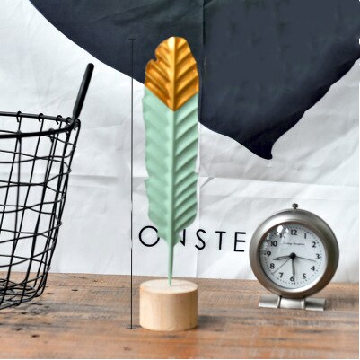 Modern Iron Feather Wooden Base Decorations - Tech Mall